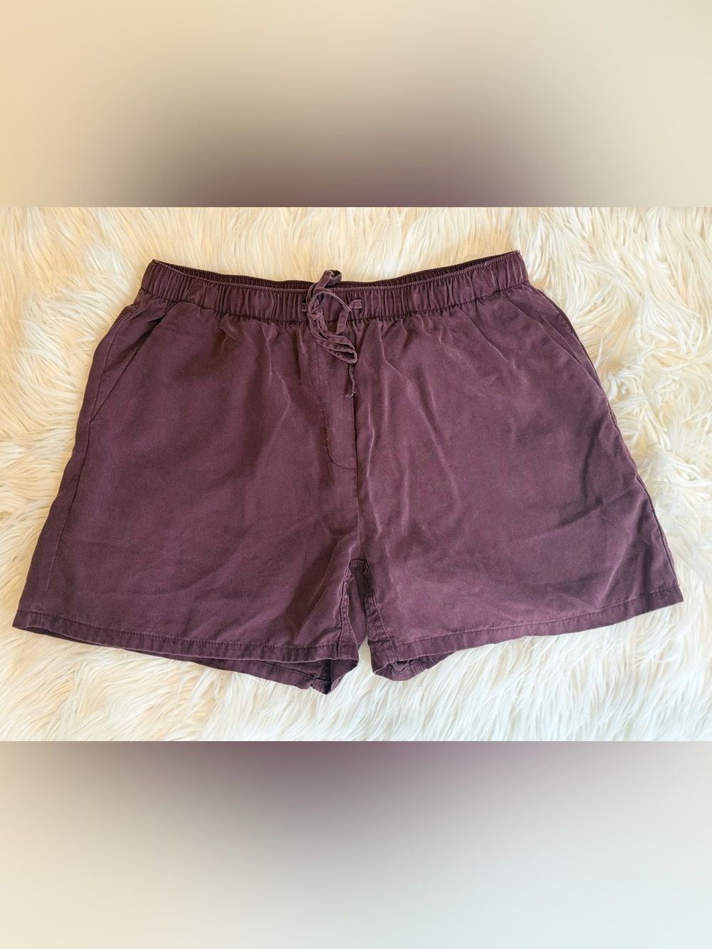 GAP women’s drawstring shorts